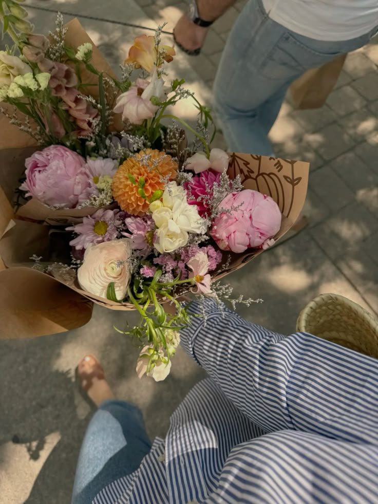 The Language of Flowers: Communicating Emotions Through Blooms