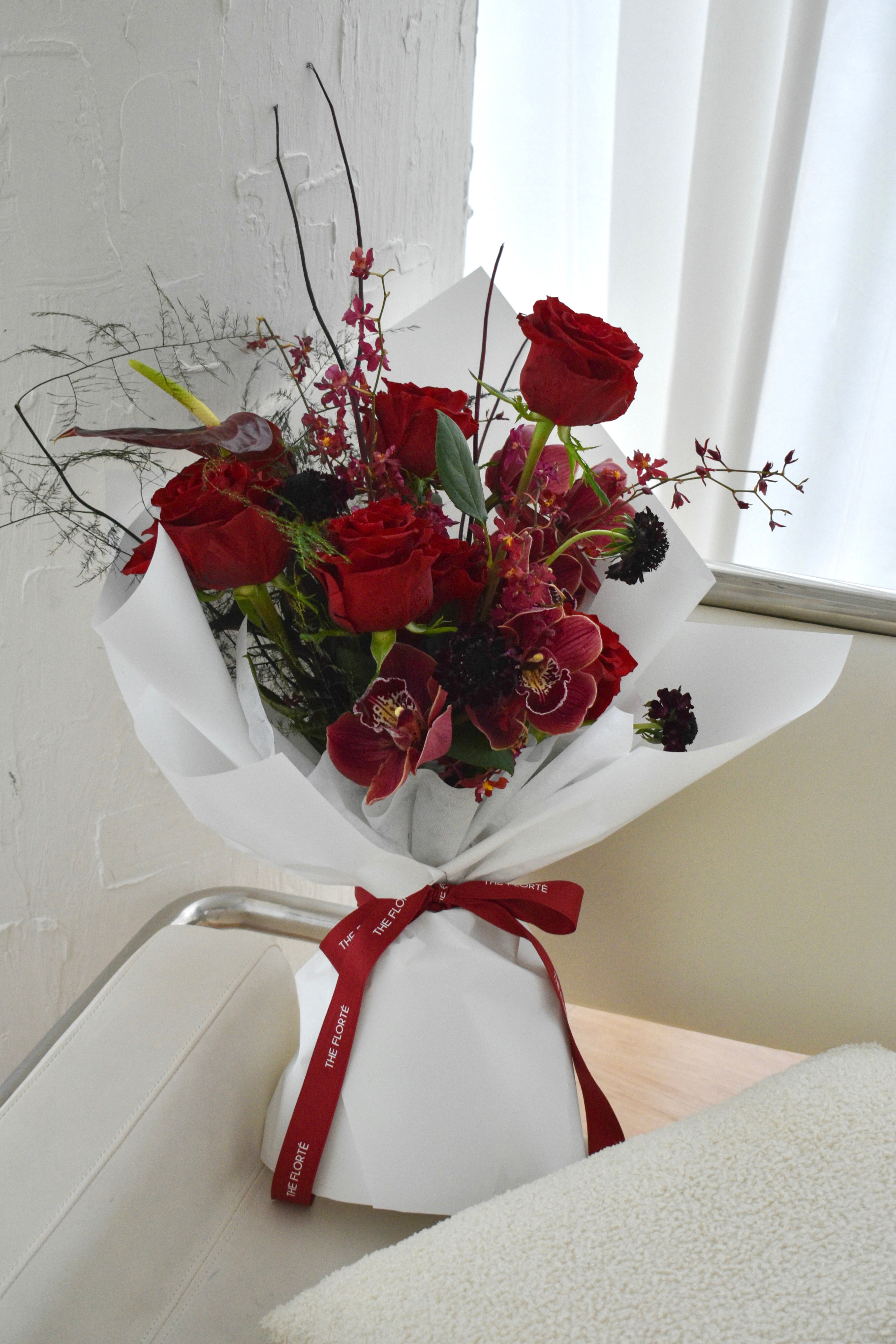 Midnight, Bouquet | MDAY25
