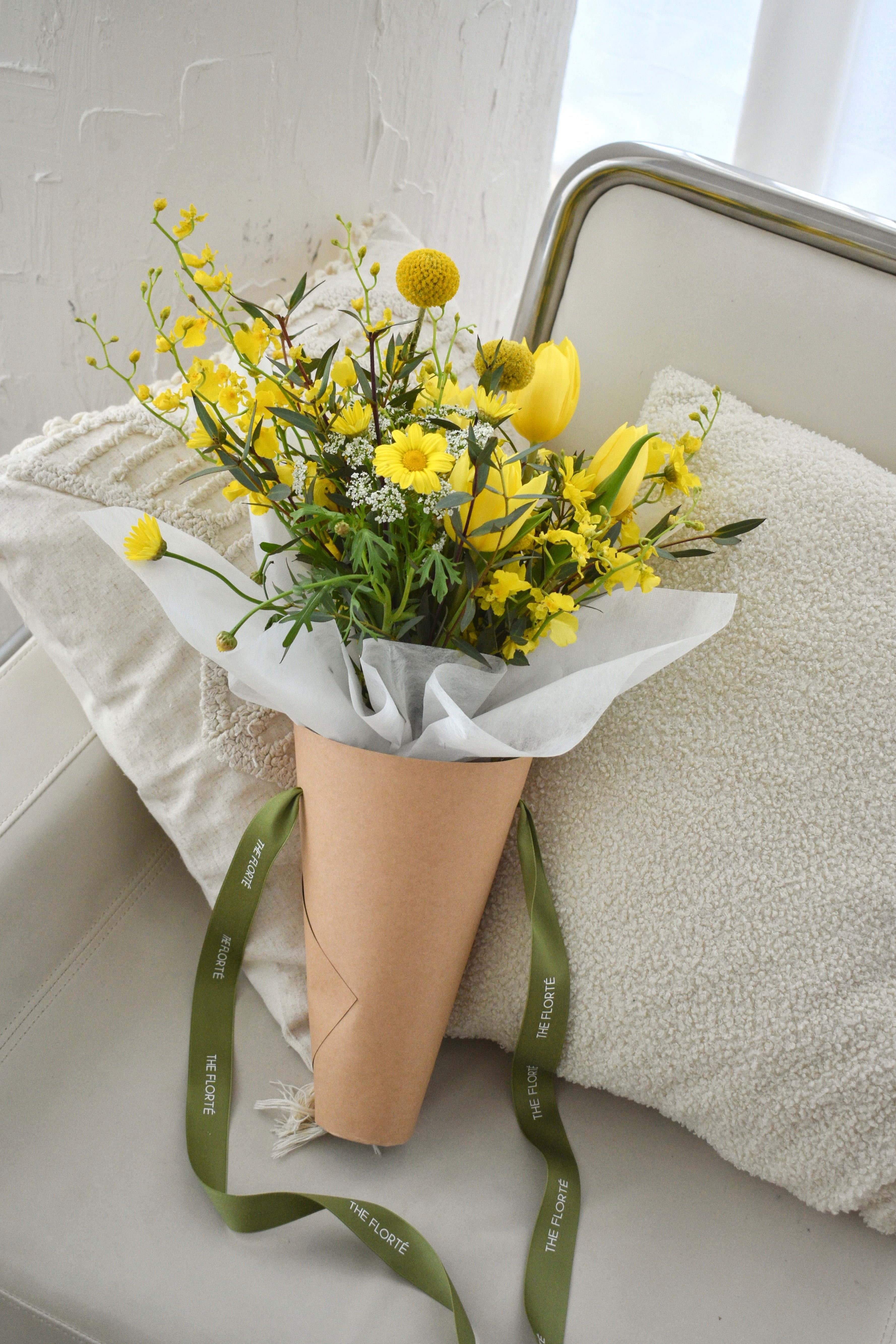 Poshette, Bouquet Bag | MDAY25