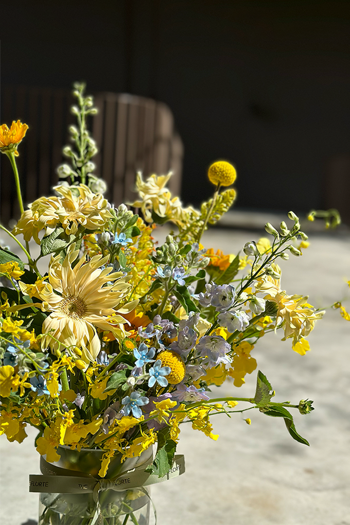 Spring Serenade, Table Vase