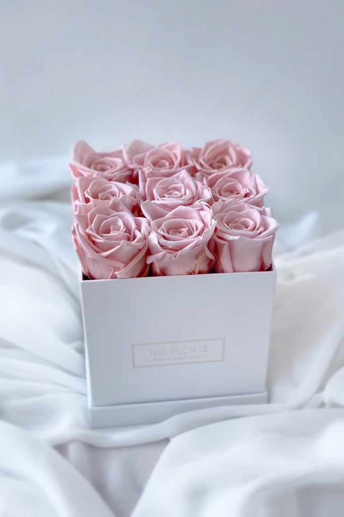 The Florté | Eternity Rosses Only, Square Bloom Box, 9 Roses, Red, White, Cream, Pink, Purple, Blue, Preserved Rose, Forever Roses, Everlasting Roses