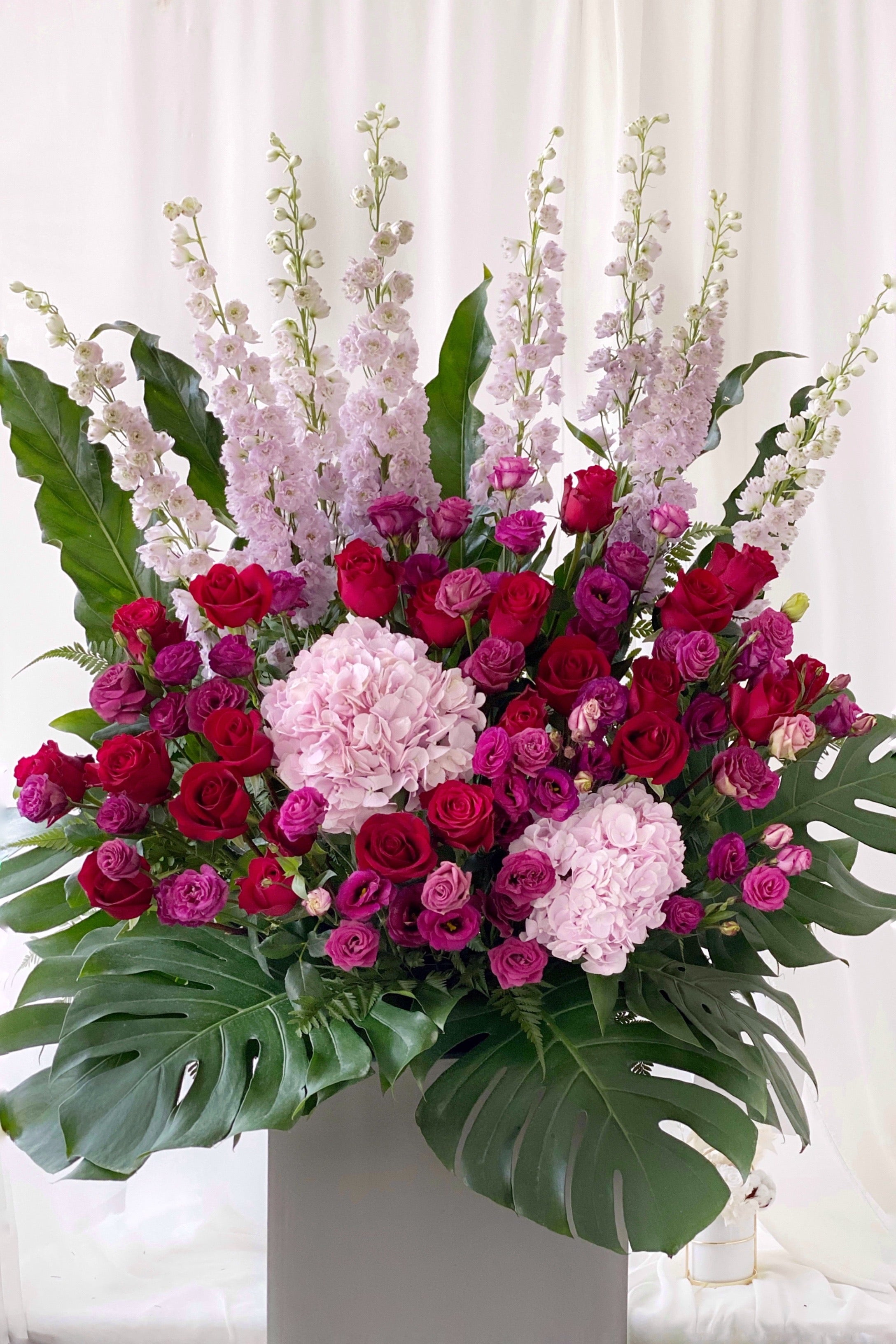 Pink Polish Congratulatory Stand