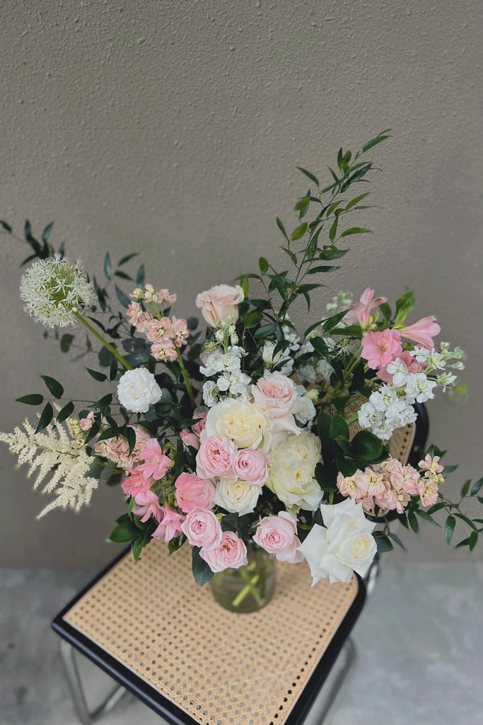 Gracefully Pastel Table Vase Subscription