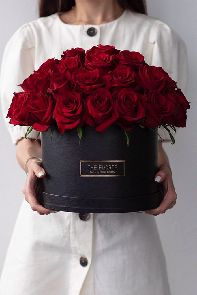 The Florté | Red Rosabella, Bloom Box, Red Roses, Kenyan Roses, Flowers in a Box, Floral Atelier, Red Roses Kenya Ecuador India, Best Flowers Singapore, Best Florist Singapore, Best Online Florist, Luxurious