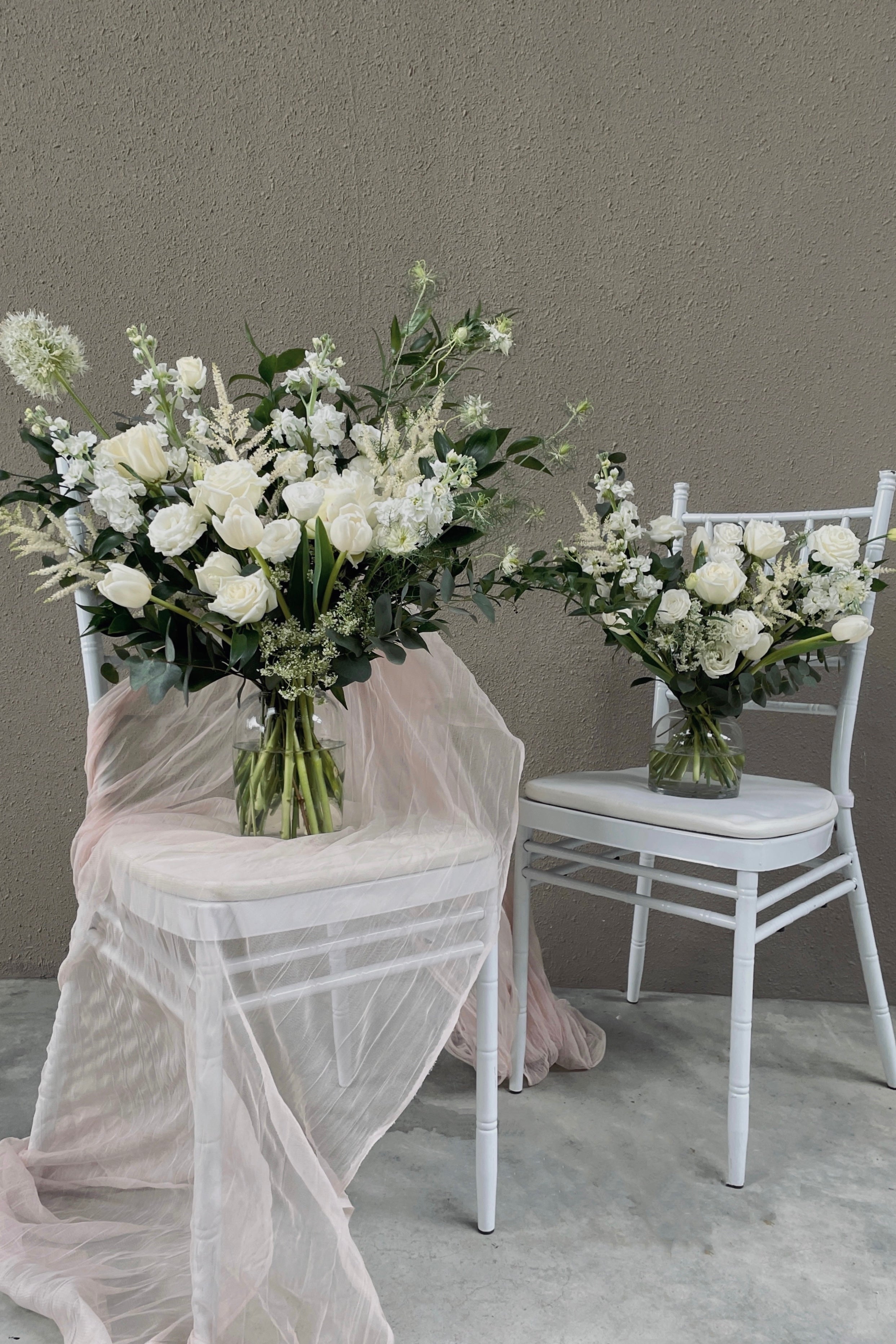 Fresh & White Table Vase Subscription
