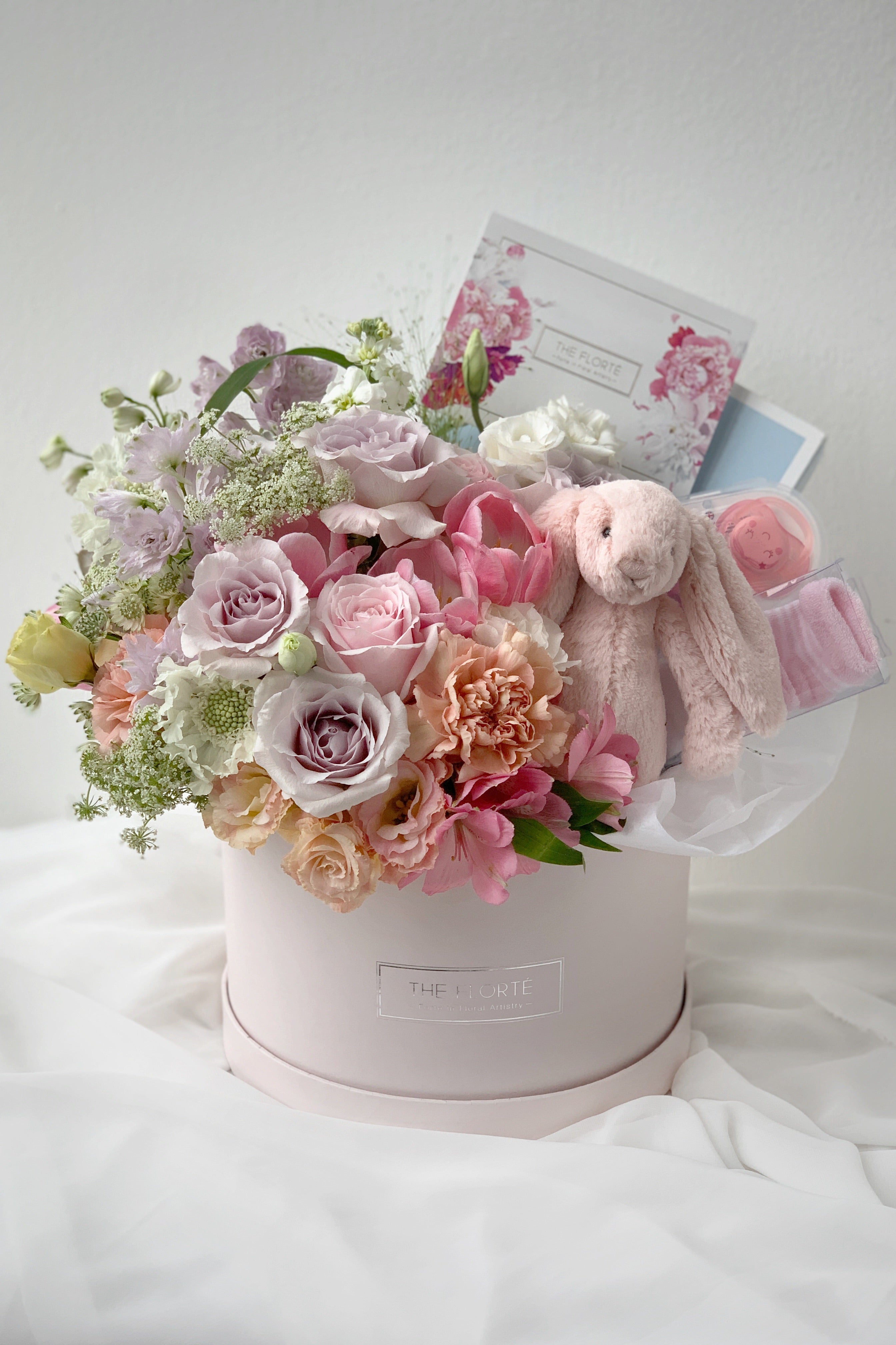 Hey Little One Premium Bloom Box