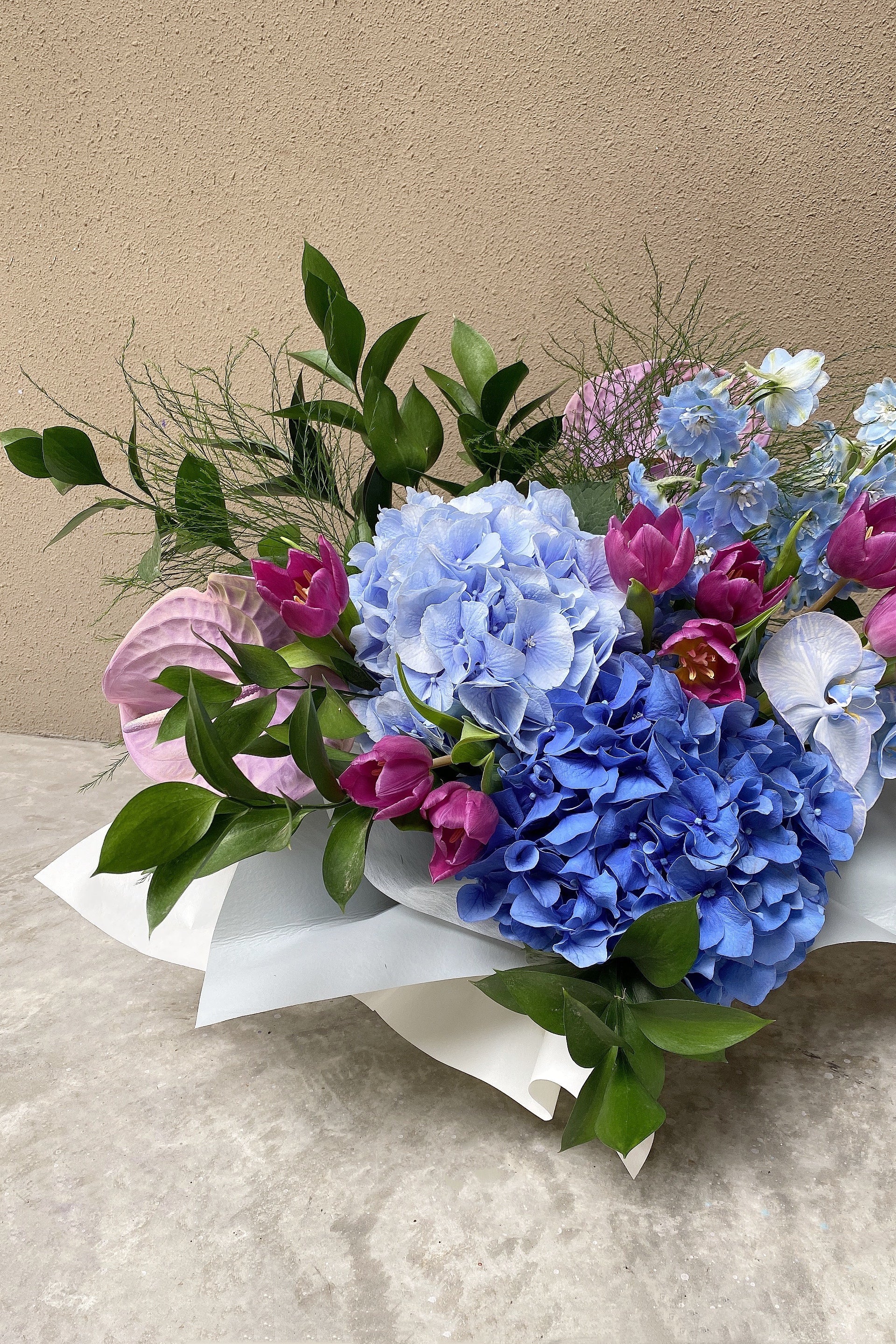 Bleu, Bouquet Vase