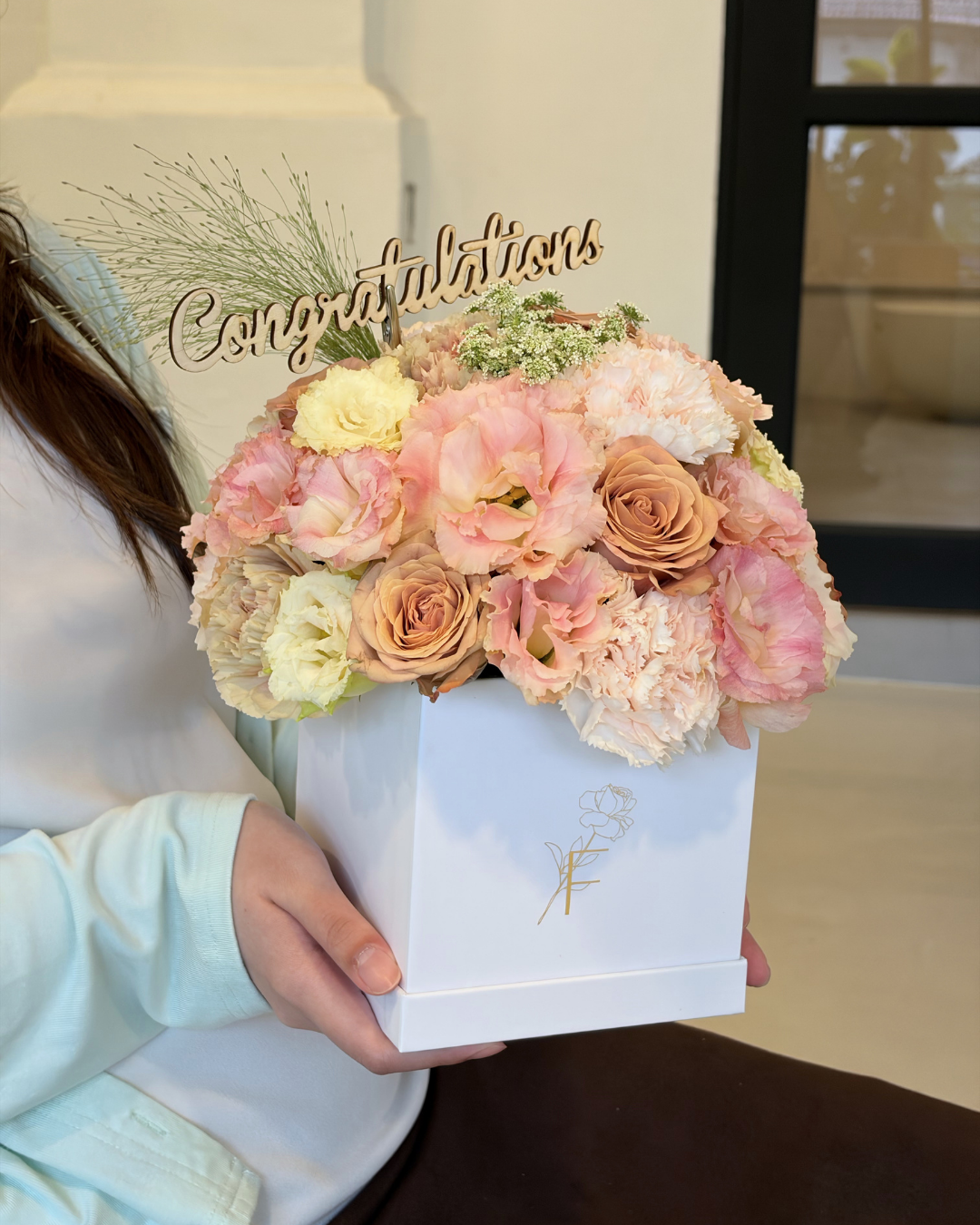 The Real Difference Between a Bouquet, a Bloom Box and a Flower Stand