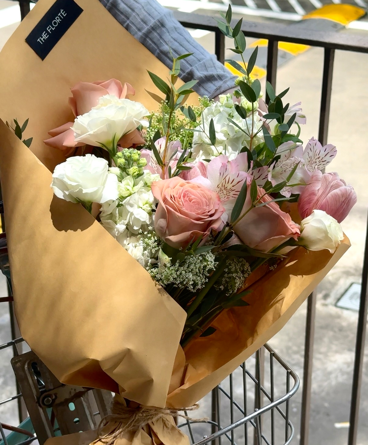Market Bundles of Joy: Make Your Floral Dreams Come True – The Florte