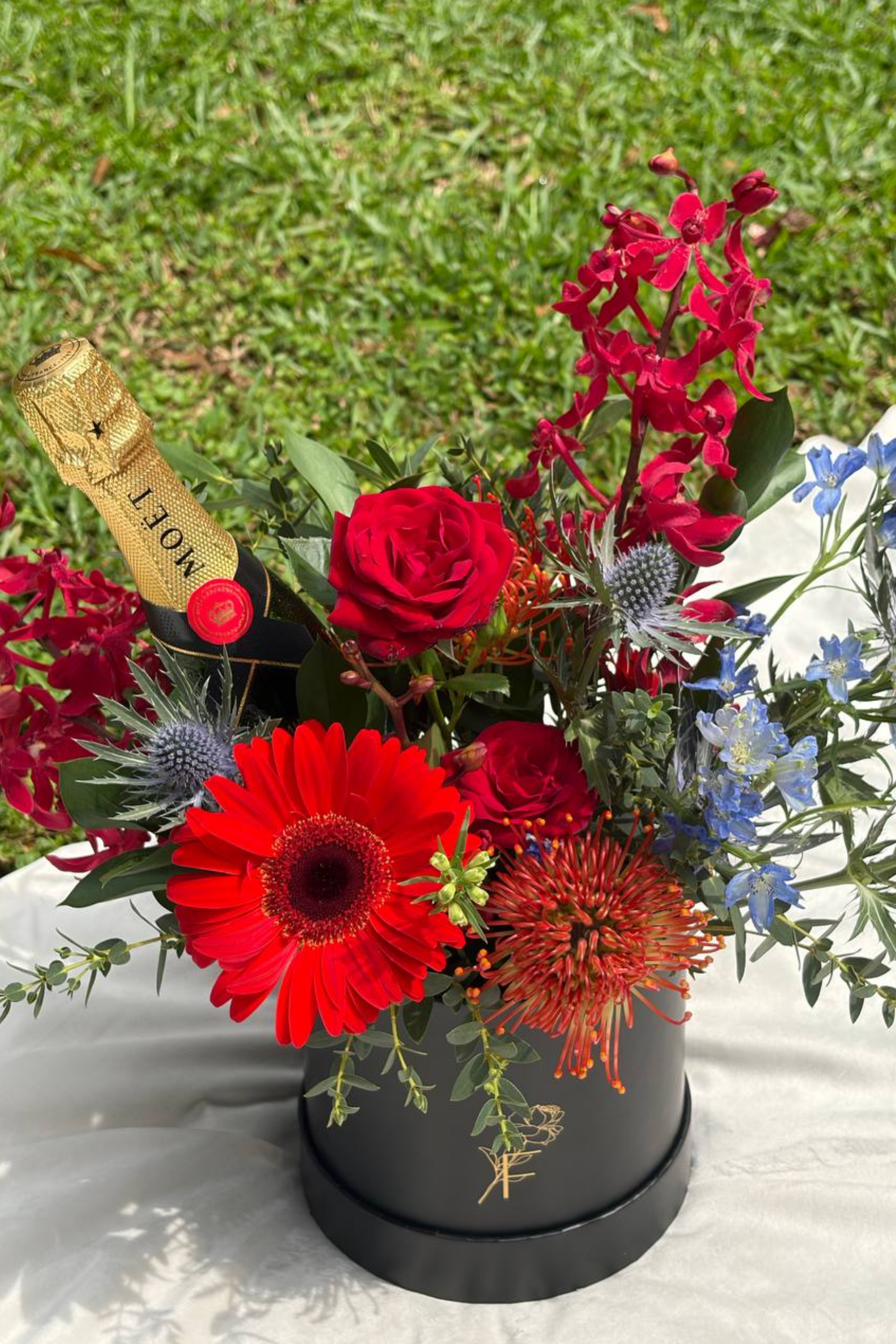 Rouge Royale, Bloom Box