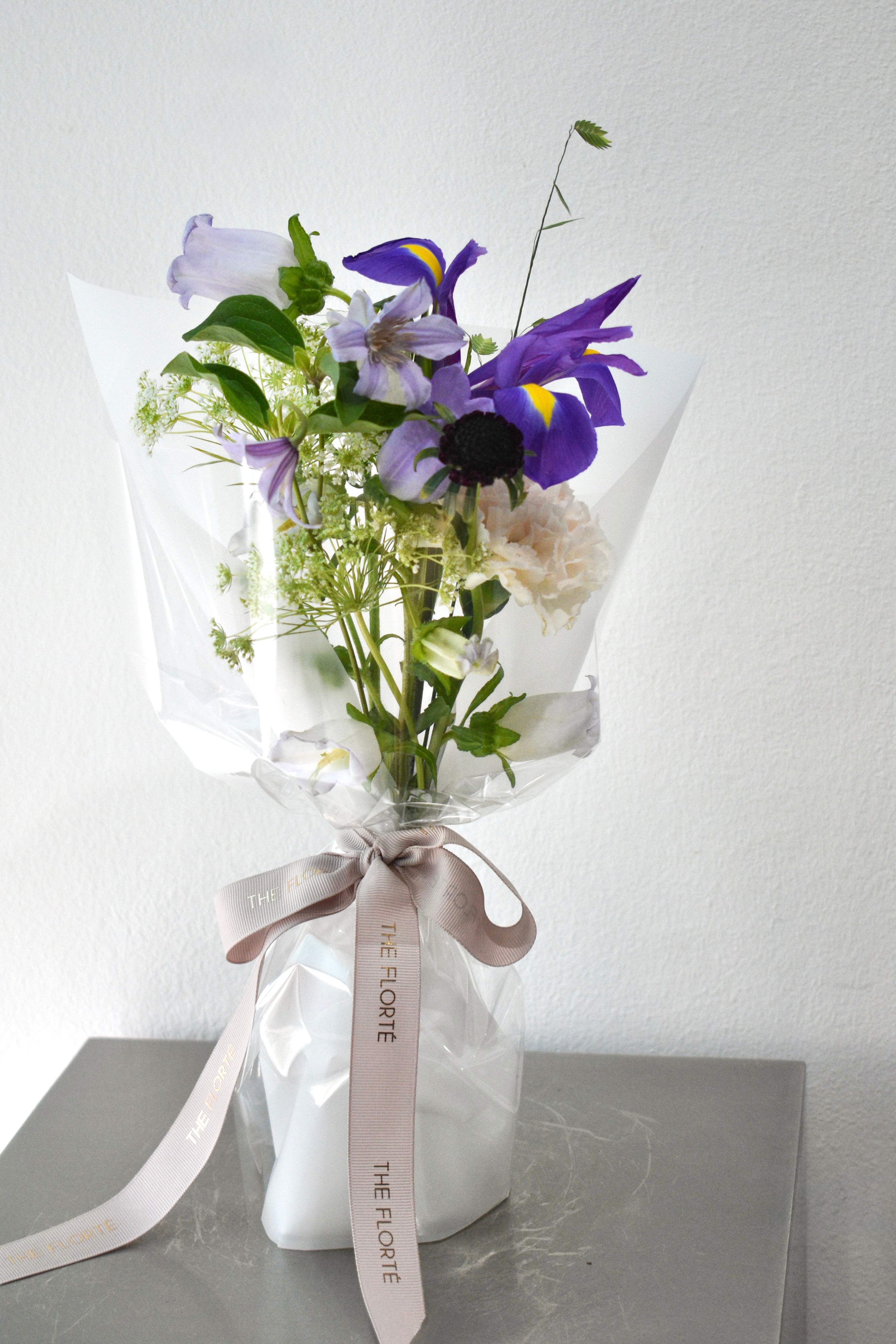 Petite Violette, Bouquet | IWD25