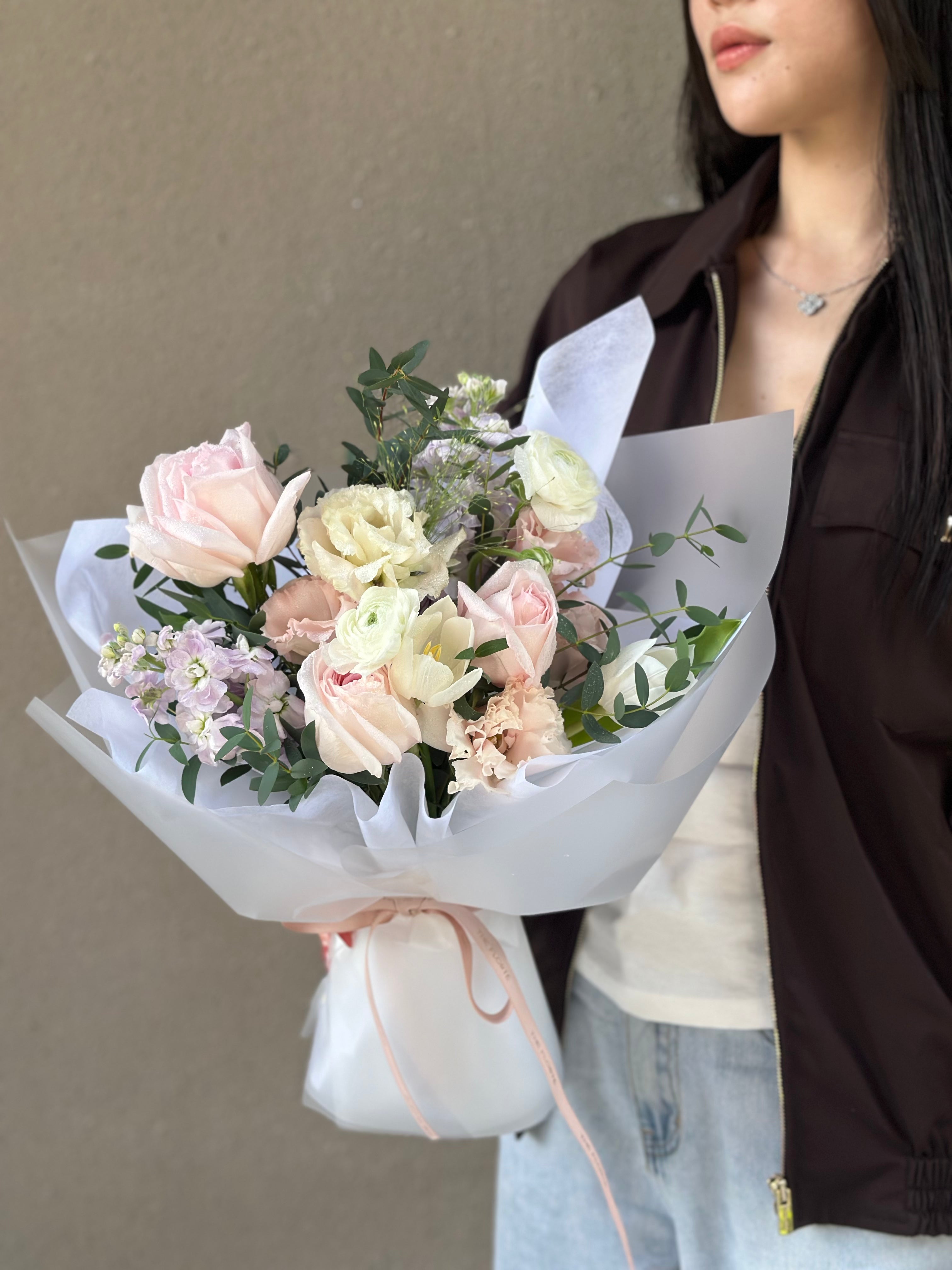 Bloom of The Day, Bouquet