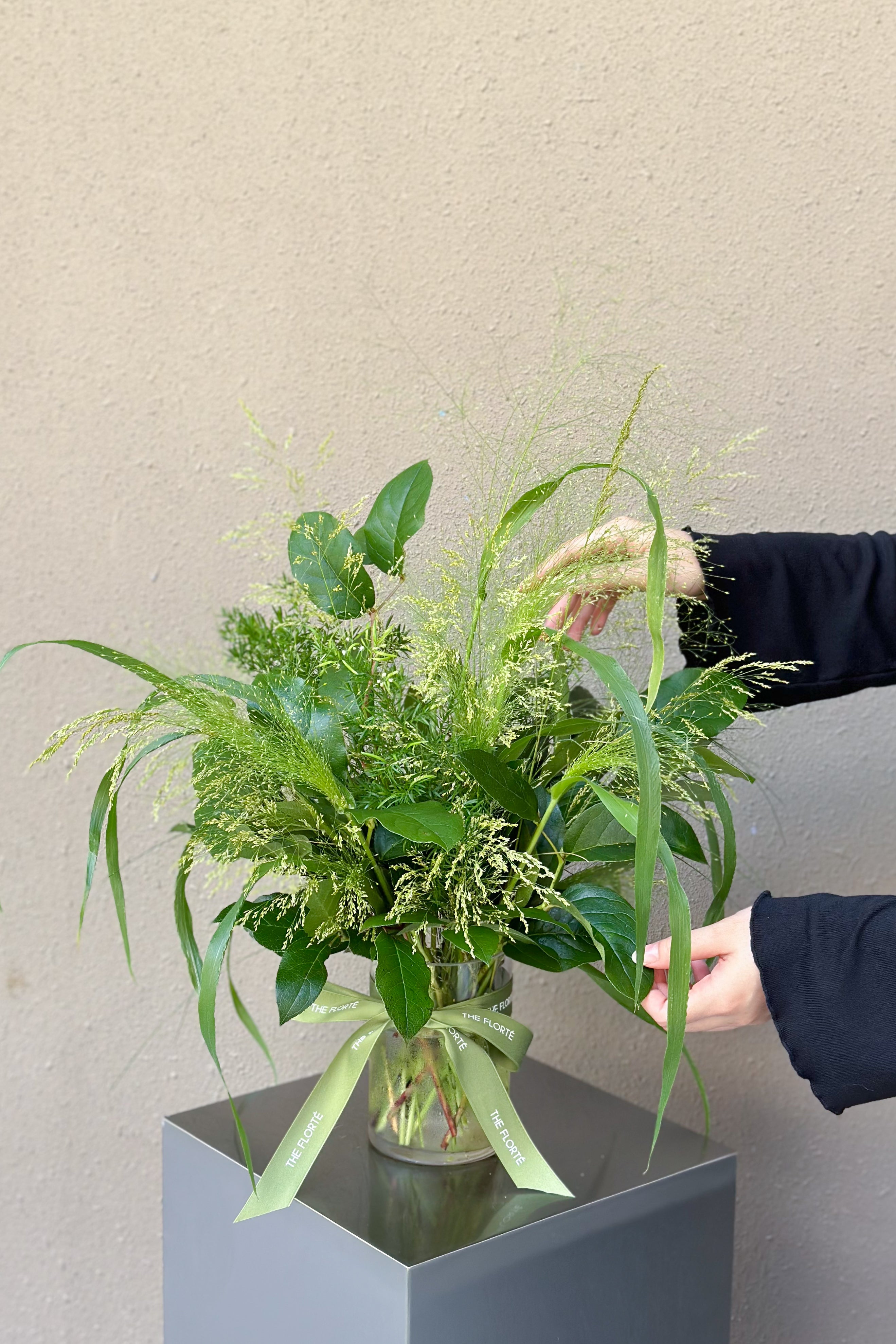 The Garden Table Vase