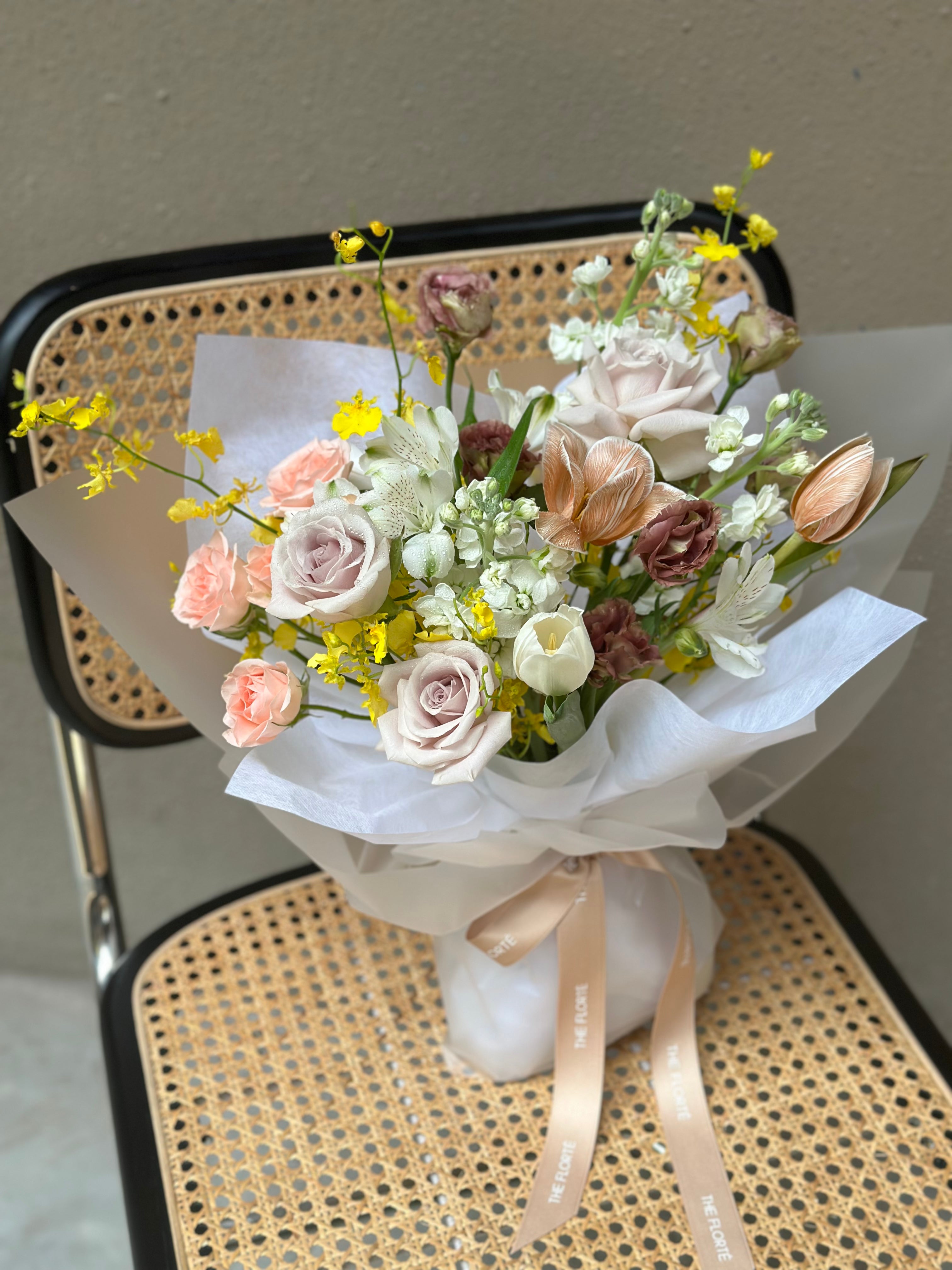 Bloom of The Day, Bouquet