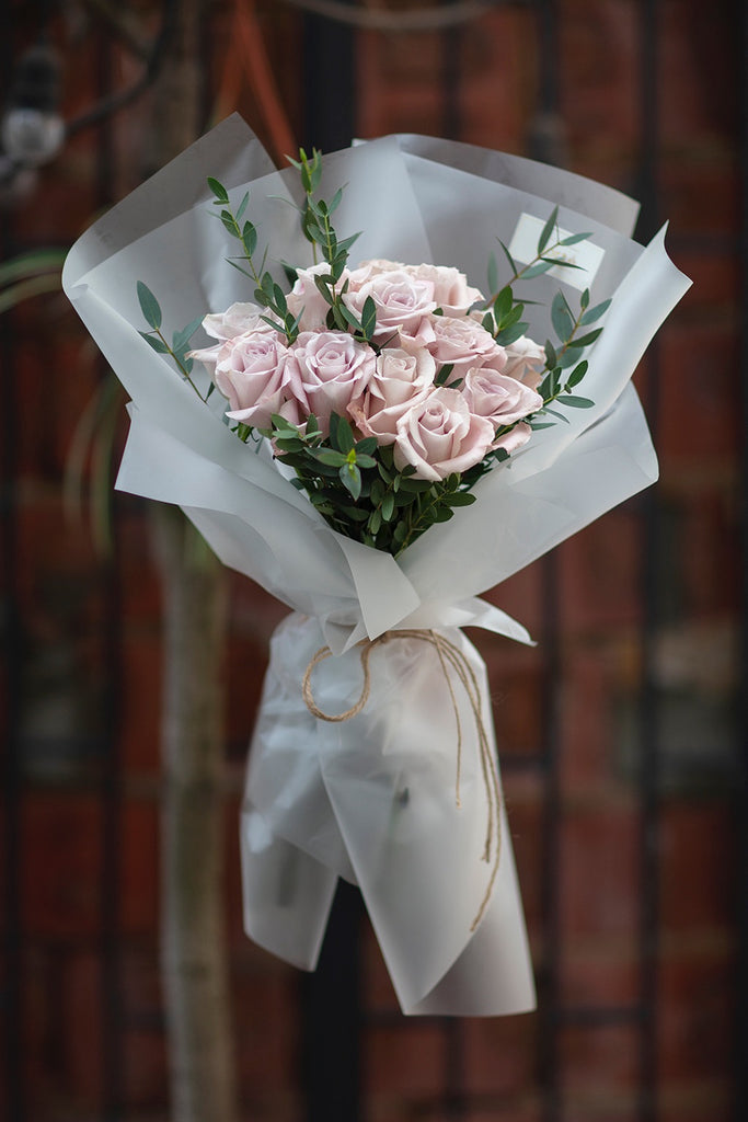 The Florté | Rustic French Garden Renta Roses, Bloom Box