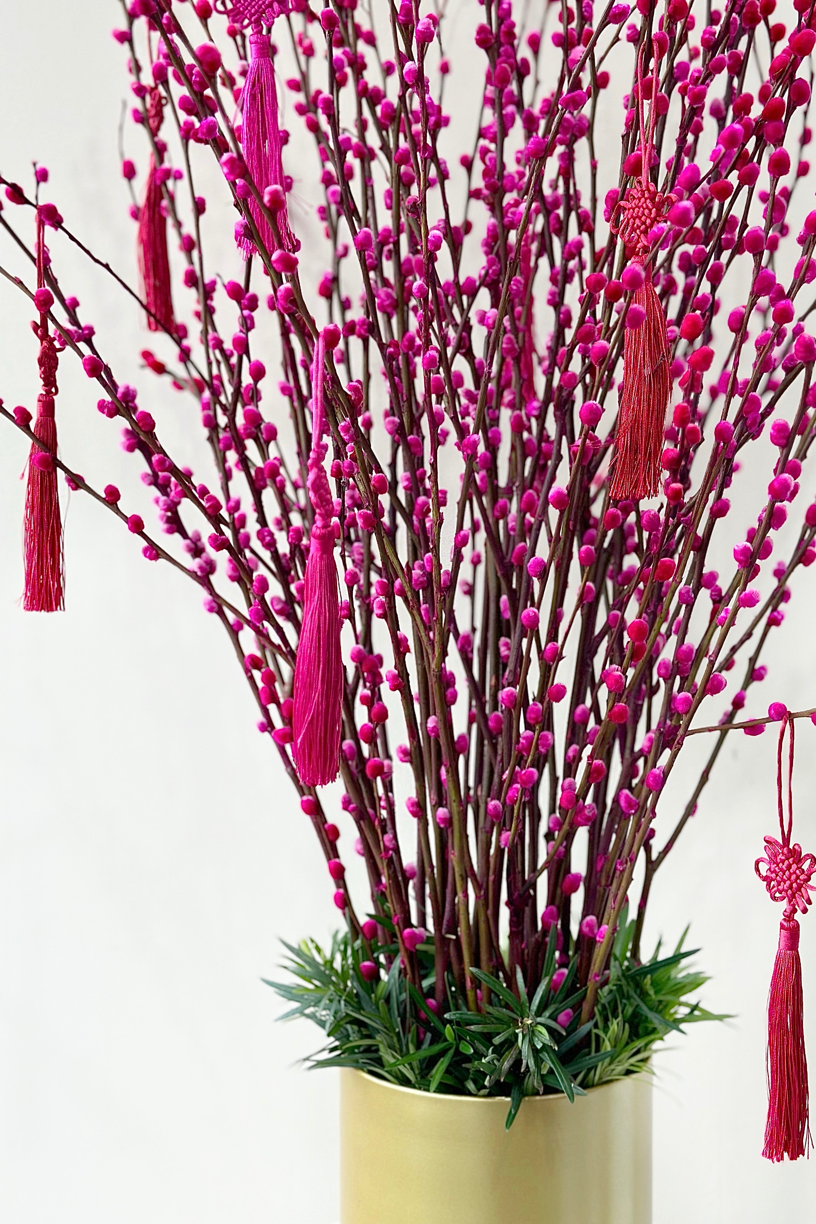Spring Willows Premium, Vase | CNY26